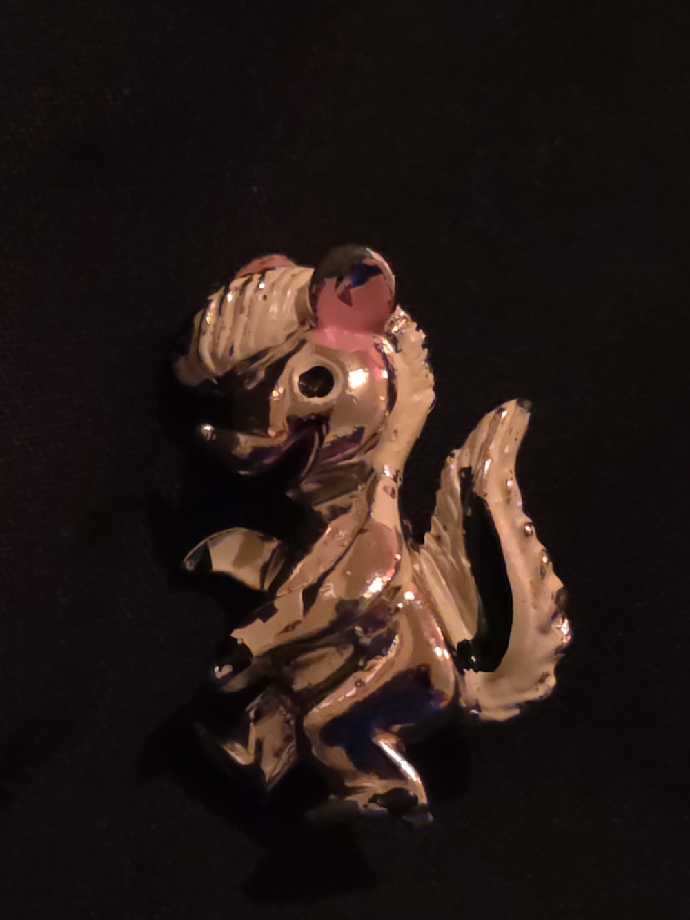 Vintage Carl Art Enamel skunk brooch